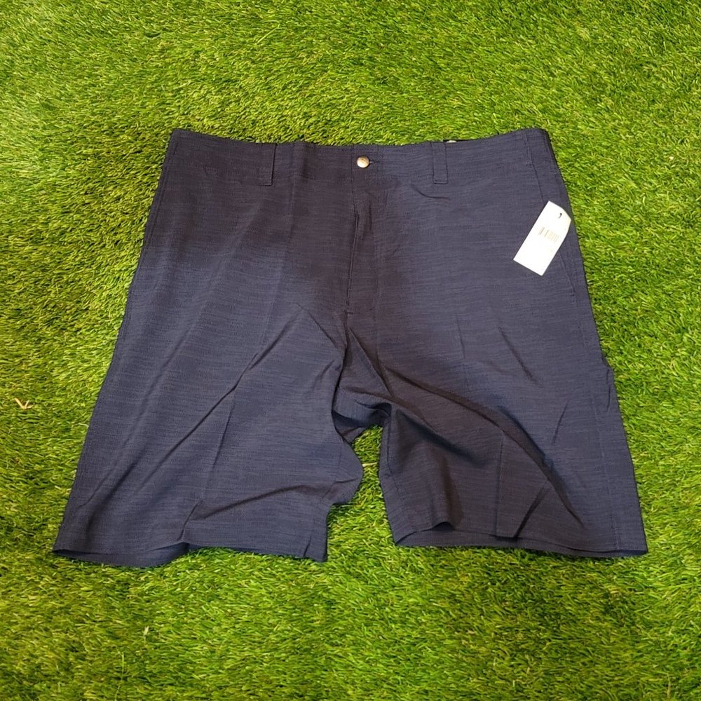 Men's Grey 38 Waist Callaway Golf Shorts New!!